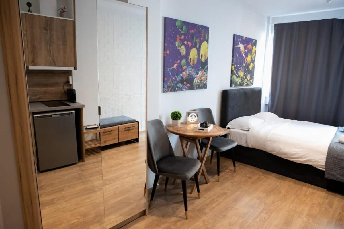 Cozy Modern Studio In Thessaloniki Apartment Luaran gambar