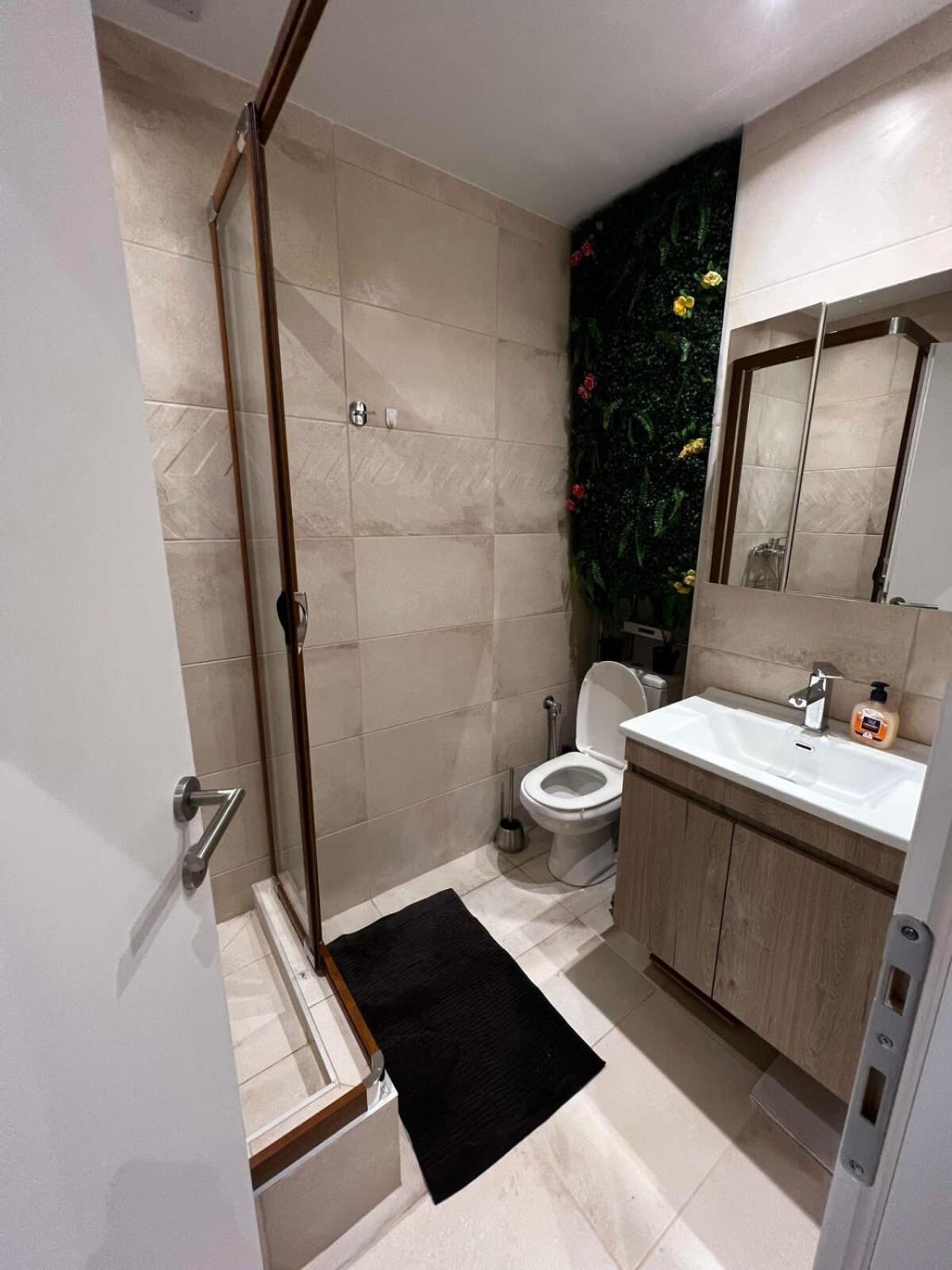 Cozy Modern Studio In Thessaloniki Apartment Luaran gambar